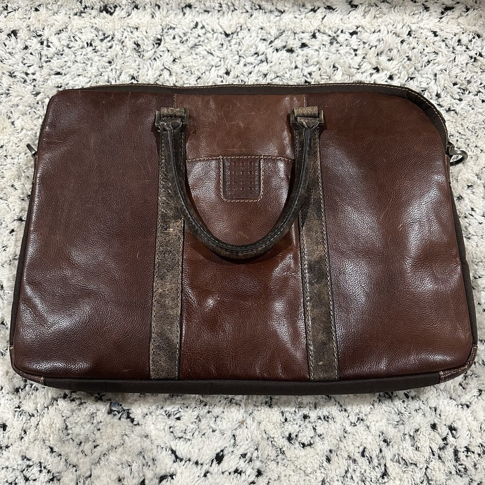 Pre-loved BOCONI‎ Nashville Leather Briefcase Classic Brown Executive Sleek 16"